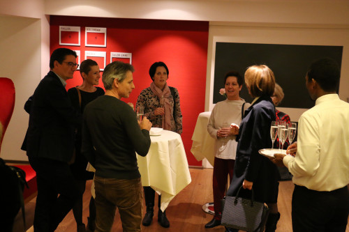 Schwärzlers feiner Literatursalon