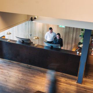 Empfang, Lobby, Hotel Schwärzler, 4-Sterne Hotel Bregenz, Vorarlberg